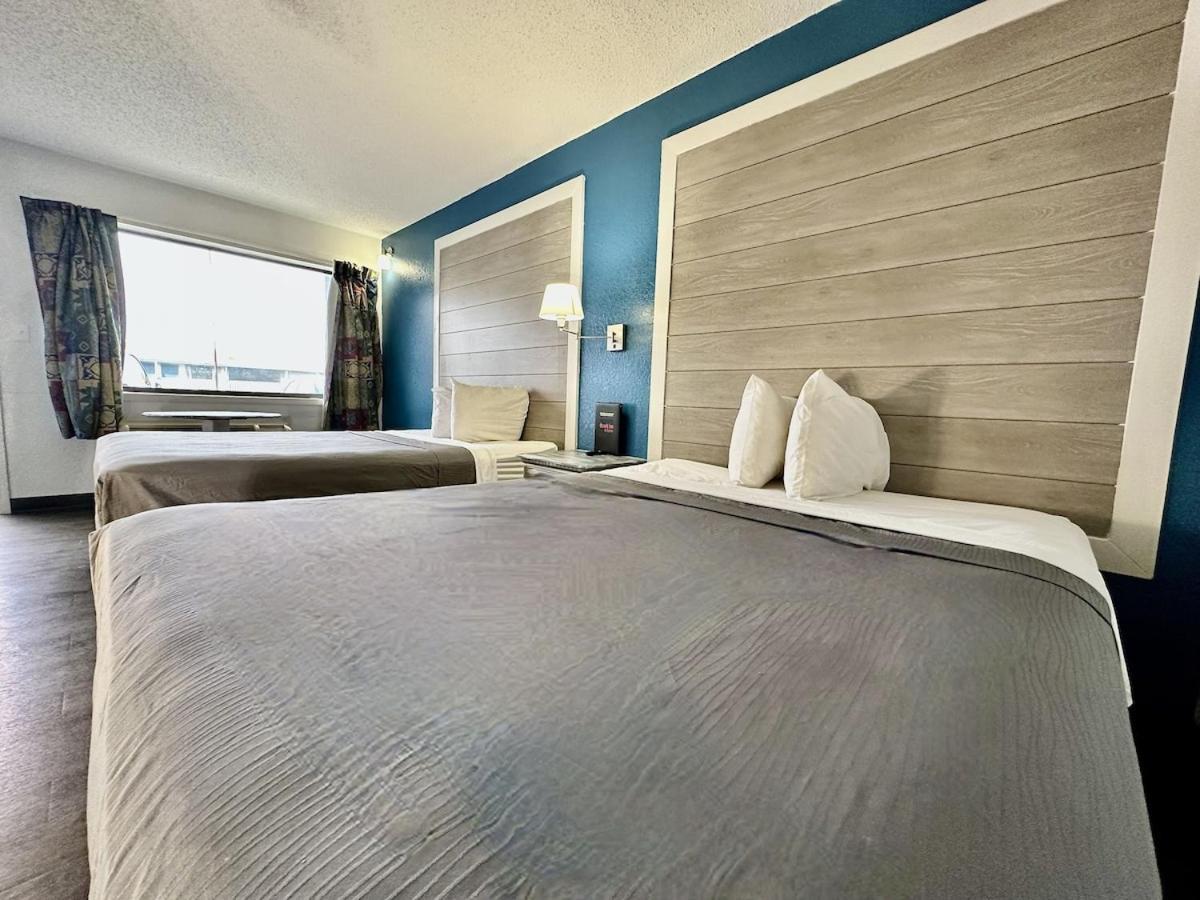 Ozark Inn And Suites Osage Beach Eksteriør bilde